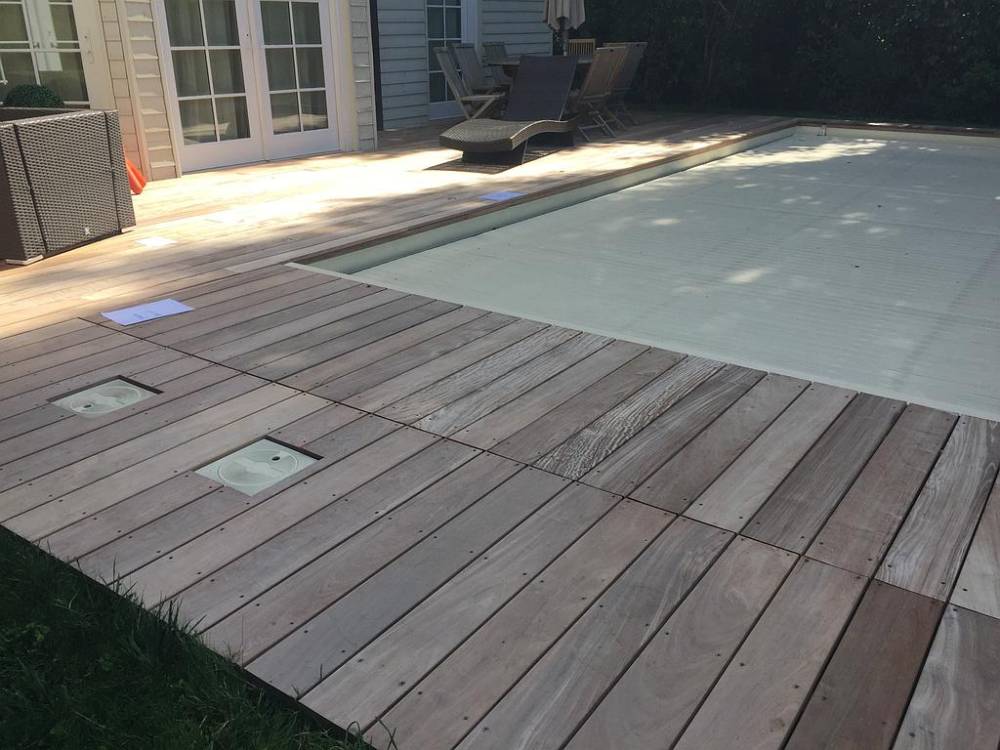 contour de piscine