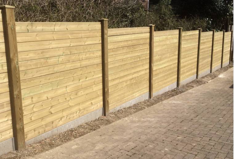 Palissade en bois 2